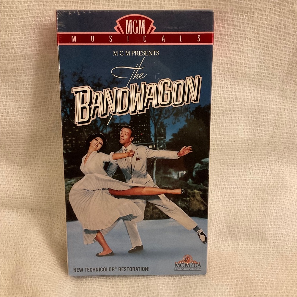 Sealed VHS The Band Wagon Musical Technicolor Fred Astaire Cyd Charisse